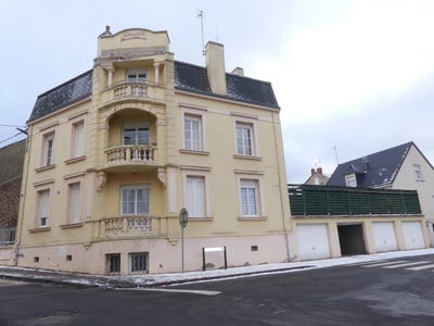 /international/fr/le-creusot-burgundy-310104597160/