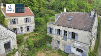 /international/fr/villers-cotterets-picardie-310098949736/
