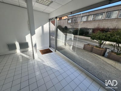 /international/fr/saint-mande-ile-de-france-310105208162/