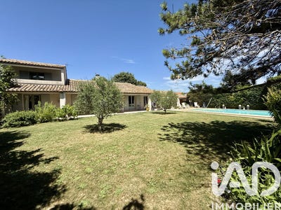 /international/fr/les-angles-languedoc-roussillon-310108832921/?lang=id
