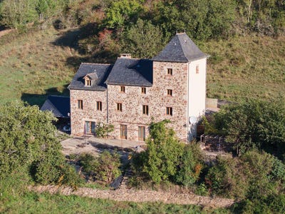 /international/fr/najac-midi-pyrenees-310102436167/