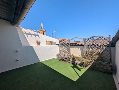 /international/fr/puisserguier-languedoc-roussillon-310099350195/