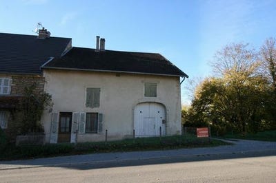 /international/fr/lons-le-saunier-franche-comte-310103617855/