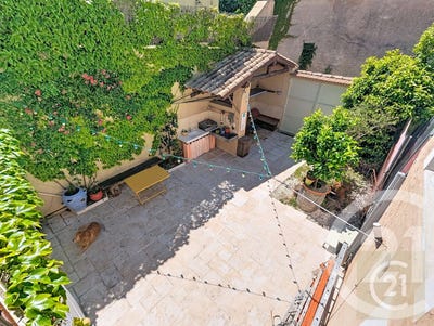 /international/fr/puisserguier-languedoc-roussillon-310108633409/