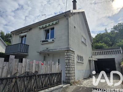 /international/fr/langeais-centre-val-de-loire-310108777647/