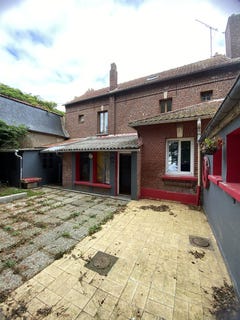 /international/fr/guiscard-picardie-310108602698/