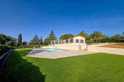 /international/fr/biot-provence-alpes-cote-d-azur-310110293109/