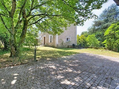 /international/fr/crouy-sur-ourcq-ile-de-france-310110043374/