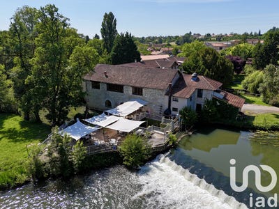 /international/fr/verteuil-sur-charente-charente-310103612047/