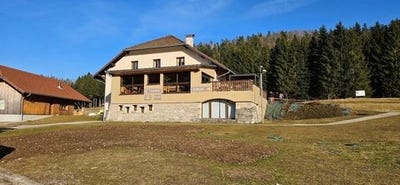 /international/fr/plateau-d-hauteville-rhone-310100498739/?lang=en