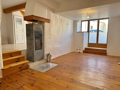 /international/fr/puivert-languedoc-roussillon-310108514849/