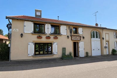 /international/fr/ville-sur-yron-lorraine-310107794385/