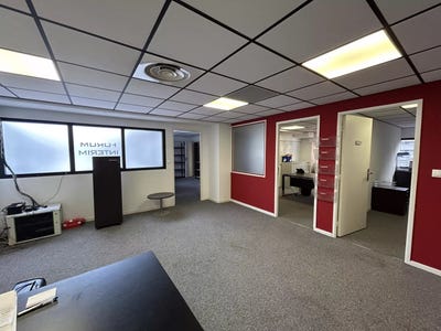 /international/fr/villeneuve-loubet-provence-alpes-cote-d-azur-310103645930/