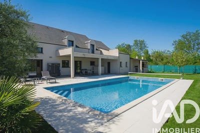 /international/fr/luynes-centre-val-de-loire-310107320600/