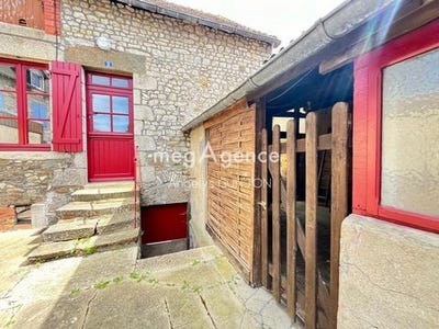 /international/fr/fresnay-sur-sarthe-pays-de-la-loire-310107839554/