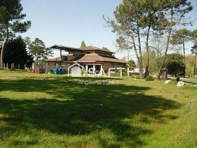 /international/fr/montendre-charente-310105303153/