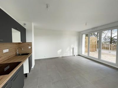 /international/fr/coueron-pays-de-la-loire-120097556224/