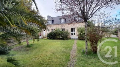/international/fr/ploeren-brittany-310107979750/