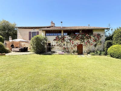 /international/fr/verteillac-aquitaine-310106607046/