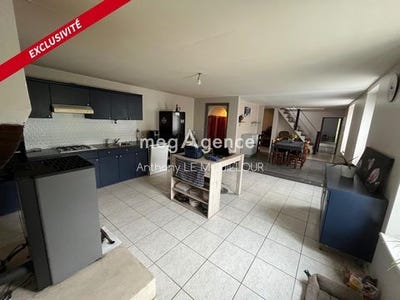 /international/fr/lanvaudan-brittany-310106294758/
