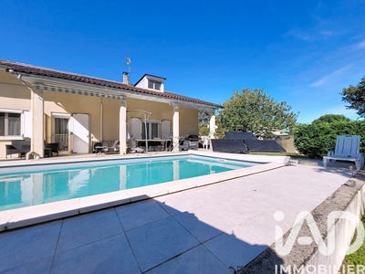 /international/fr/fleurance-midi-pyrenees-310102723134/