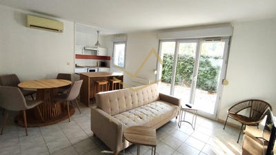 /international/fr/avignon-provence-alpes-cote-d-azur-310101209248/?lang=en