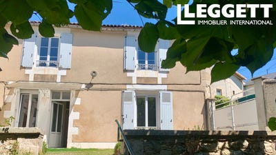 /international/fr/poitiers-charente-310101842637/
