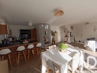 /international/fr/pinet-auvergne-310106823575/