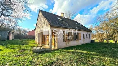 /international/fr/saint-amand-en-puisaye-burgundy-310105898567/