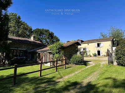 /international/fr/vergt-aquitaine-310108839429/