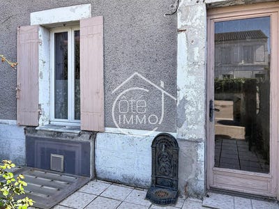 /international/fr/sainte-foy-la-grande-aquitaine-310106781560/
