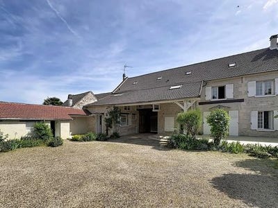 /international/fr/cinqueux-picardie-310107649274/