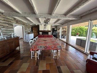 /international/fr/bressuire-charente-120092875917/