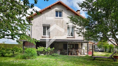 /international/fr/neuvic-aquitaine-310108760737/