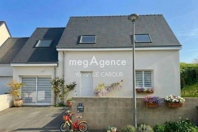/international/fr/riantec-brittany-310106831723/