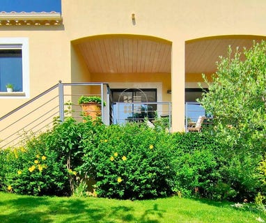 /international/fr/boucoiran-et-nozieres-languedoc-roussillon-310099346652/?lang=en