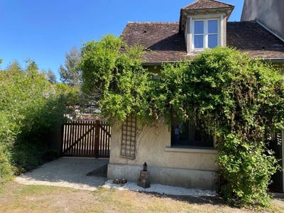 /international/fr/dampierre-en-yvelines-ile-de-france-310098892304/