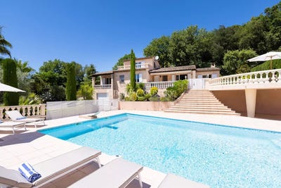 /international/fr/les-adrets-de-l-esterel-provence-alpes-cote-d-azur-310101133963/?lang=zh-tw