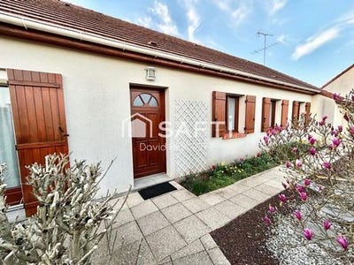 /international/fr/beaugency-centre-val-de-loire-310106021327/