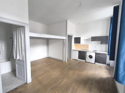 /international/fr/saint-junien-limousin-310108460159/