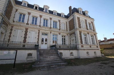 /international/fr/corbeil-essonnes-ile-de-france-120085737500/