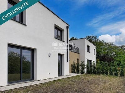 /international/fr/saint-genix-les-villages-rhone-310106463594/