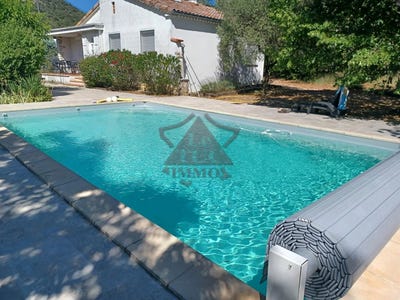 /international/fr/saint-ambroix-centre-val-de-loire-120088856421/