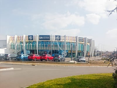 /international/fr/challans-pays-de-la-loire-310104467707/