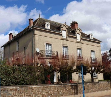 /international/fr/aixe-sur-vienne-limousin-310094836326/