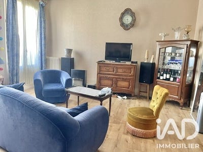 /international/fr/luynes-centre-val-de-loire-310109147741/