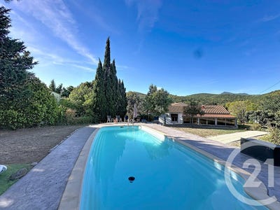 /international/fr/les-cluses-languedoc-roussillon-310110293542/
