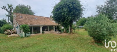 /international/fr/saint-pierre-d-eyraud-aquitaine-310094168433/