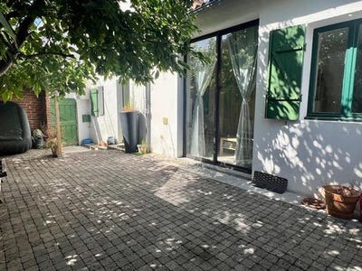 /international/fr/saint-jean-d-angely-charente-310108374528/