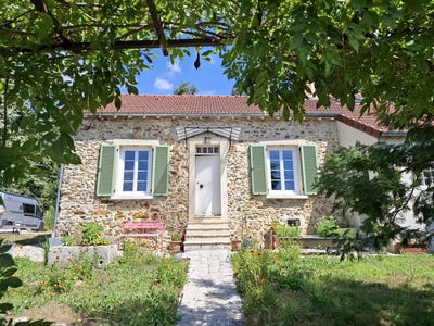/international/fr/saint-cheron-ile-de-france-310101182126/